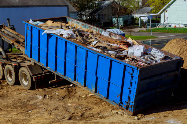 Best Garage Cleanout  in Newton, IA