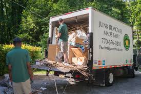 Best Residential Junk Removal  in Newton, IA